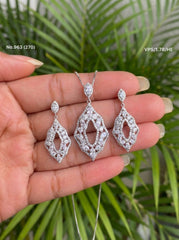 Pretty dew silver pendant set for women