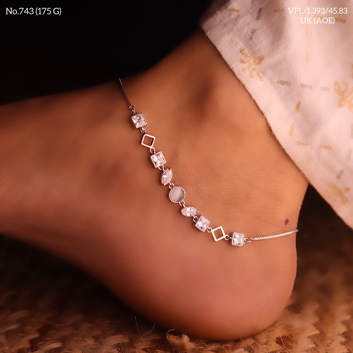 perfect blend of elegance and charms silver payal for women