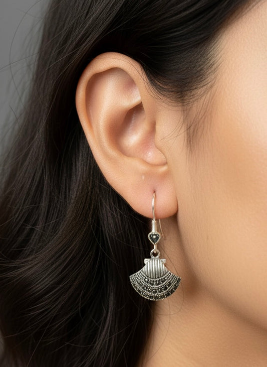 Isyra silver earrings