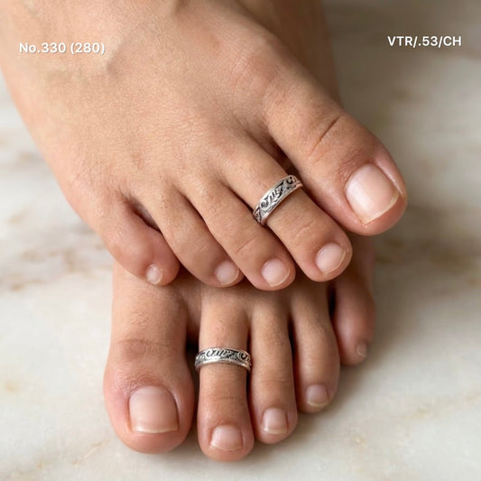 Surbhi silver toerings for women