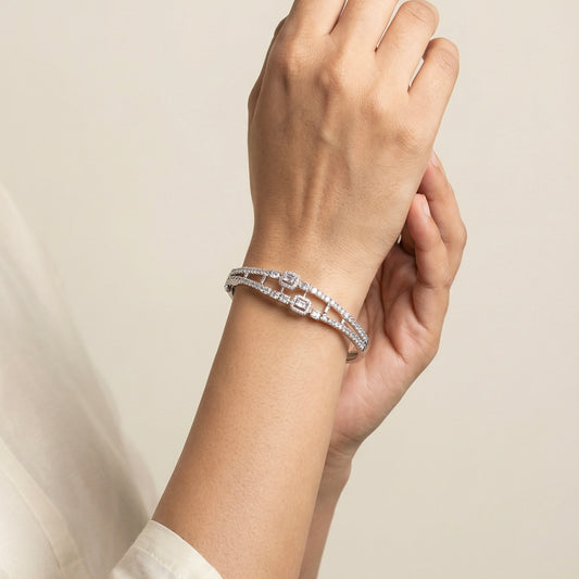 Vionaa silver kada for women