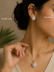 Shyna silver pendant set for women