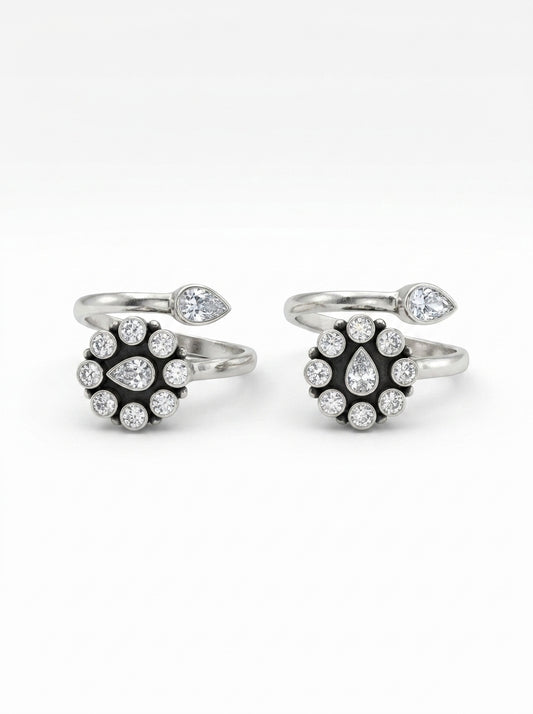 Drop bloom silver toerings for women