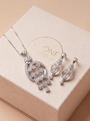 Diamond bloom silver pendant set for women