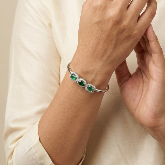 Diamond breeze silver kada for women