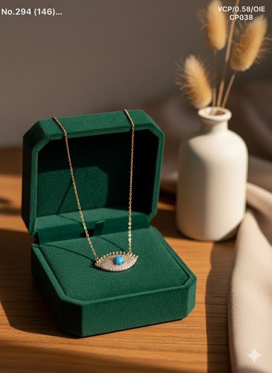 Oculis silver chain pendant