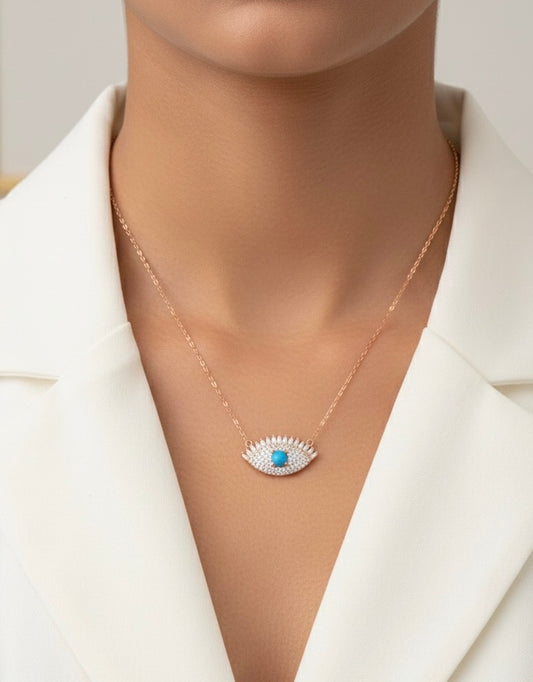 Oculis silver chain pendant