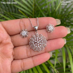 Layered bloom silver pendant set for women