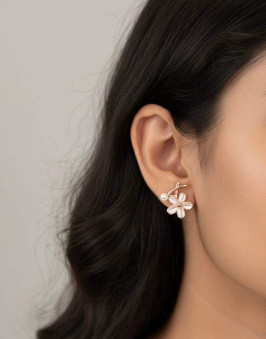 Kavya Pearl silver Stud