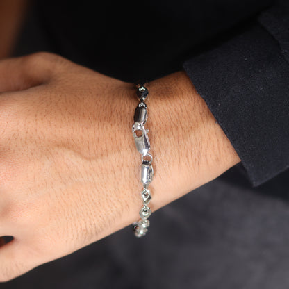 Lustrous Link Silver Bracelet